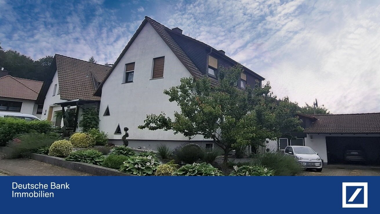 Einfamilienhaus zum Kauf 239.000 € 7 Zimmer 179 m²<br/>Wohnfläche 614 m²<br/>Grundstück Unsen Hameln 31787