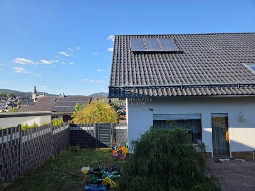 Mehrfamilienhaus zum Kauf 329.000 € 8 Zimmer 184,9 m² 848 m² Grundstück frei ab sofort Hallenberg 59969
