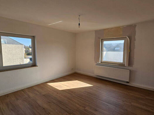 Wohnung zur Miete 600 € 2 Zimmer 52 m² Geschoss 2/3 frei ab 01.05.2026 Quettingen Leverkusen 51371