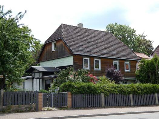 Mehrfamilienhaus zum Kauf 189 m² 919 m² Grundstück frei ab sofort Wernigerode Wernigerode 38855