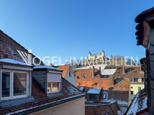 Studio zur Miete 390 € 1 Zimmer 20 m² 3. Geschoss frei ab sofort Altstadt Würzburg 97070