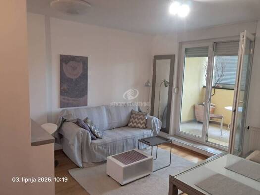 Wohnung zur Miete 650 € 2 Zimmer 47 m² 5. Geschoss Nedelisce