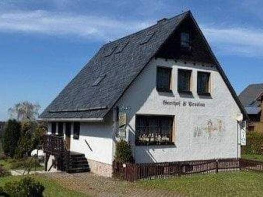 Mehrfamilienhaus zum Kauf 100.000 € 10 Zimmer 275 m² 1.751 m² Grundstück Mühlleithen Klingenthal 08248