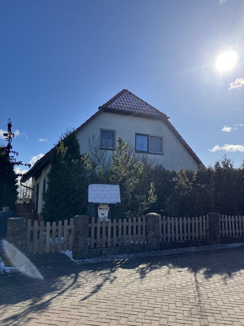 Einfamilienhaus zum Kauf provisionsfrei 490.000 € 6 Zimmer 158 m²<br/>Wohnfläche 938 m²<br/>Grundstück Stadtgebiet West Neubrandenburg 17033