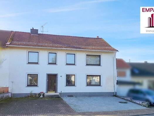 Reihenendhaus zum Kauf 132.000 € 10 Zimmer 234 m² 2.587 m² Grundstück Niederlosheim Losheim am See 66679