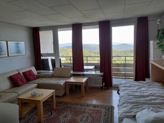 Wohnung zum Kauf 79.000 € 2 Zimmer 52 m² Geschoss 7/8 frei ab sofort Geyersberg 29 Geyersberg Freyung 94078