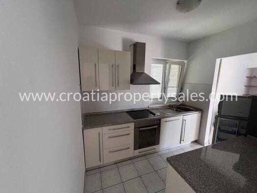Wohnung zum Kauf 205.000 € 1 Zimmer 52 m² Hvar