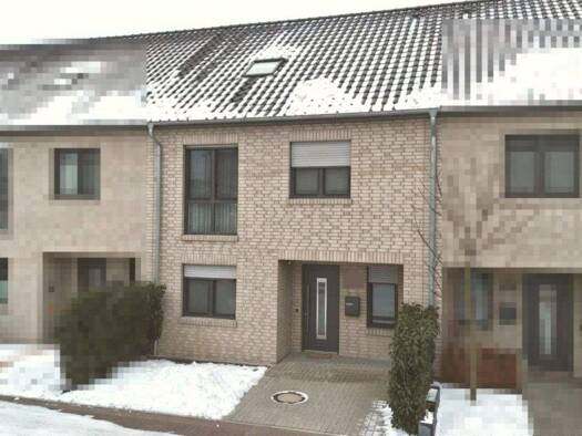 Reihenmittelhaus zur Miete 1.950 € 5 Zimmer 144 m² 156 m² Grundstück frei ab 01.04.2026 Borkumer Ring - Eversten Oldenburg 26131