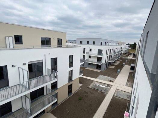 Wohnung zur Miete - Erstbezug 1.361 € 3 Zimmer 82,5 m² Am Hasenpfad 7 Delkenheim Wiesbaden 65205