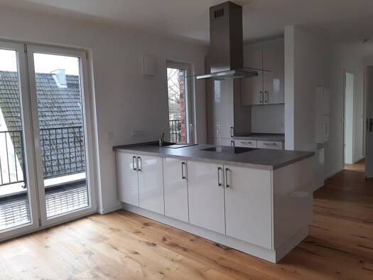 Wohnung zur Miete 1.590 € 3 Zimmer 82 m² Geschoss 2/3 frei ab sofort Rahlstedt Wandsbek 22145