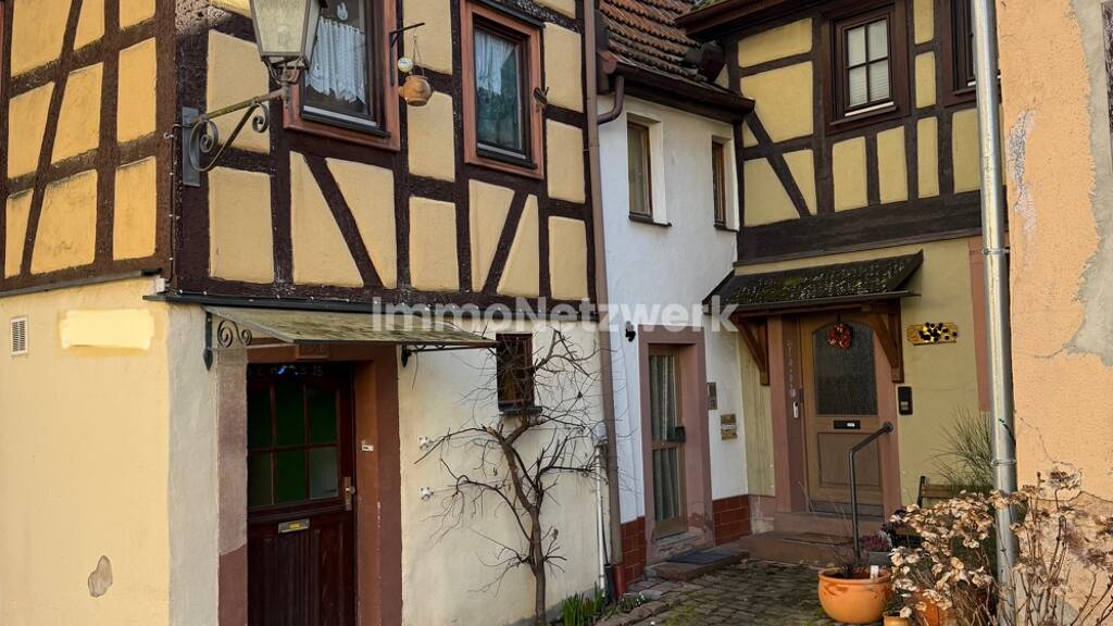 Wohnung zum Kauf 52.500 € 3 Zimmer 57 m² Lohr Lohr am Main 97816
