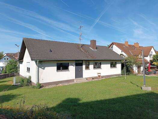Einfamilienhaus zum Kauf 490.000 € 7 Zimmer 185 m² 653 m² Grundstück frei ab sofort Wasserlos Alzenau 63755