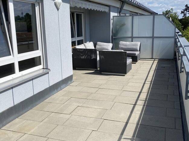 Penthouse zur Miete 950 € 2 Zimmer 75 m² 5. Geschoss Bienweg 8 Wetzendorf Nordwestliche Außenstadt 90425