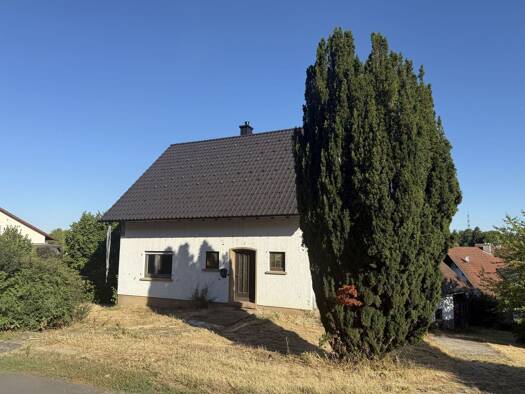 Einfamilienhaus zum Kauf 295.000 € 5 Zimmer 125 m² 1.852 m² Grundstück Oberschefflenz Schefflenz 74850