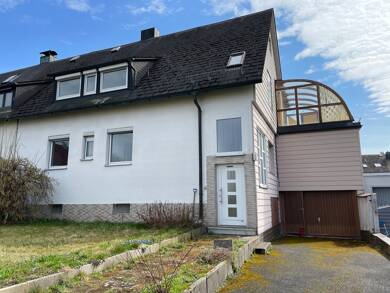Doppelhaushälfte zum Kauf 135.000 € 8 Zimmer 156 m² 679 m² Grundstück Mitterteich Mitterteich 95666