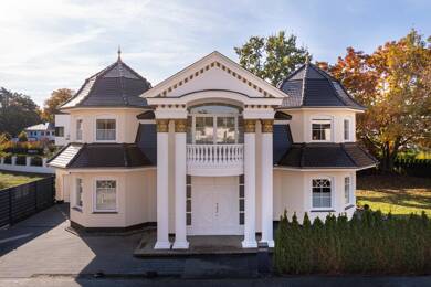Villa zum Kauf 3.490.000 € 7 Zimmer 275 m² 1.000 m² Grundstück Groß Glienicke Potsdam 14476