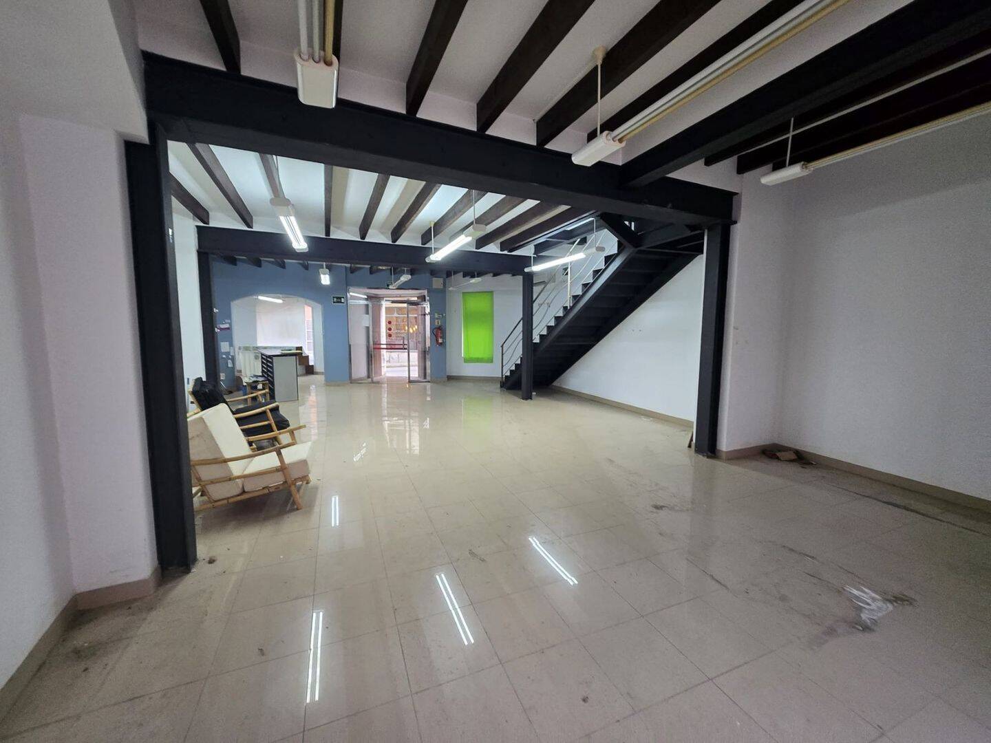 Immobilie in Paitzdorf - Zu reformierendes Styadthaus, aufgeteilt in Erdgeschoss und zwei Etagen in Capdepera - Bild 2