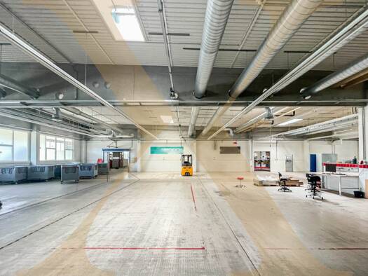 Halle/Industriefläche zur Miete 29.147 € 4.991,7 m² Lagerfläche Regau 4844