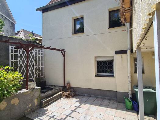 Einfamilienhaus zum Kauf 80.000 € 4 Zimmer 105 m² 180 m² Grundstück frei ab sofort Burgstraße 10 Kamenz Kamenz 01917