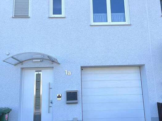 Reihenmittelhaus zum Kauf 315.000 € 4 Zimmer 114 m² 260 m² Grundstück frei ab 01.12.2025 Rieden 92286