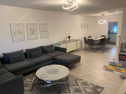 Wohnung zur Miete 850 € 2,5 Zimmer 74 m² Geschoss 3/3 frei ab 01.05.2026 Wiesental Waghäusel 68753