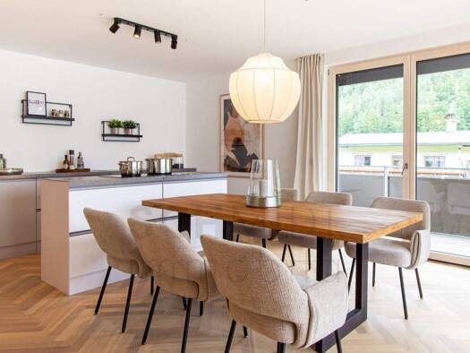 Penthouse zur Miete - Erstbezug 2.100 € 112,3 m² frei ab 15.12.2025 Erpfendorf 6383