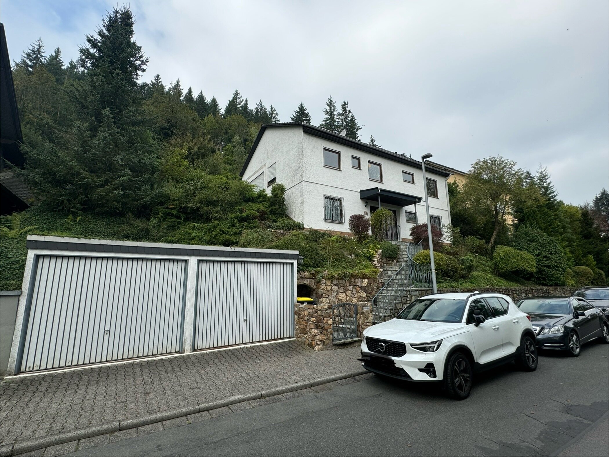 Einfamilienhaus zum Kauf 390.000 € 6 Zimmer 122 m²<br/>Wohnfläche 828 m²<br/>Grundstück Bad Schwalbach Bad Schwalbach 65307