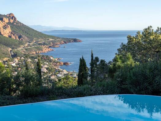 Einfamilienhaus zum Kauf 1.799.000 € 10 Zimmer 282,9 m² 1.900 m² Grundstück Cabries ST RAPHAEL 83530