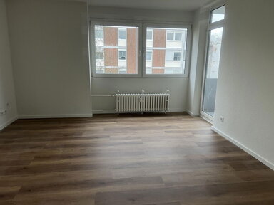 Wohnung zur Miete 1.050 € 5 Zimmer 96 m² 2. Geschoss frei ab 01.01.2025 Rostockerstrasse Benrath Düsseldorf 40597