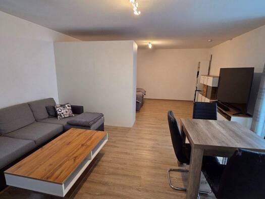 Wohnung zur Miete 490 € 1,5 Zimmer 50,4 m² 1. Geschoss frei ab 01.03.2026 Deggendorf 94469
