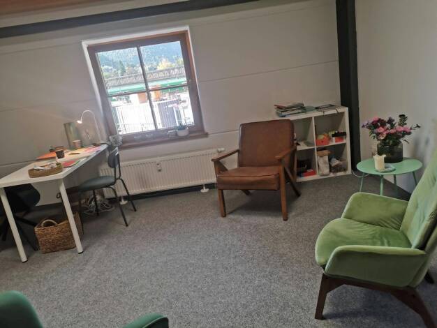 Bürofläche zur Miete provisionsfrei 225 € 30 m² Bürofläche Marmorwerkstraße 52 Kiefersfelden Kiefersfelden 83088