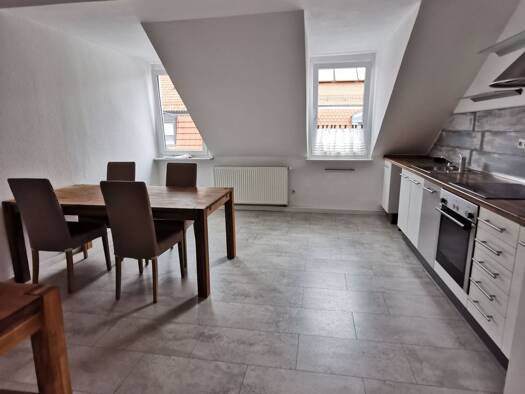 Wohnung zur Miete 1.600 € 6 Zimmer 140 m² Geschoss -2/2 frei ab 01.10.2026 Gartenstadt Bayreuth 95444