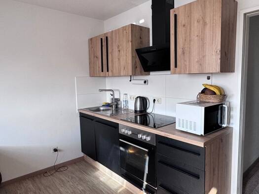 Wohnung zur Miete 700 € 1 Zimmer 40 m² Geschoss 3/3 frei ab 01.08.2026 Poppenreuth Fürth 90765
