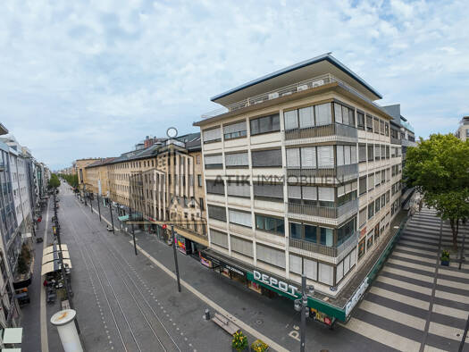 Bürofläche zur Miete provisionsfrei 12 € 303,4 m² Bürofläche teilbar ab 178,7 m² Quadrate Mannheim 68161