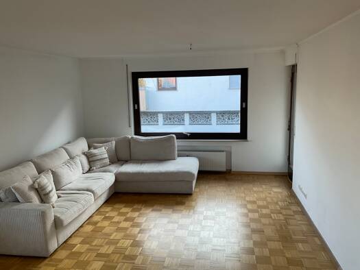 Wohnung zur Miete 1.000 € 3 Zimmer 77 m² Geschoss 2/3 frei ab sofort Weiler zum Stein Leutenbach 71397