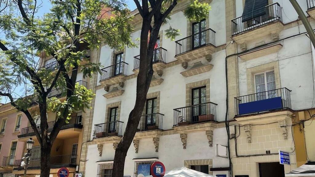 Haus zum Kauf provisionsfrei 900.000 € 15 Zimmer 688 m² Jerez de la Frontera 11403