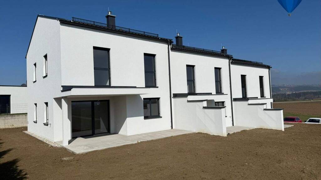 Reihenmittelhaus zum Kauf - Erstbezug 395.000 € 4 Zimmer 103 m² 230 m² Grundstück Heiligenberg 4733