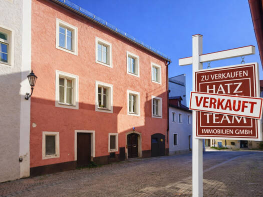 Mehrfamilienhaus zum Kauf 8 Zimmer 300 m² 318 m² Grundstück Altstadt Passau 94032