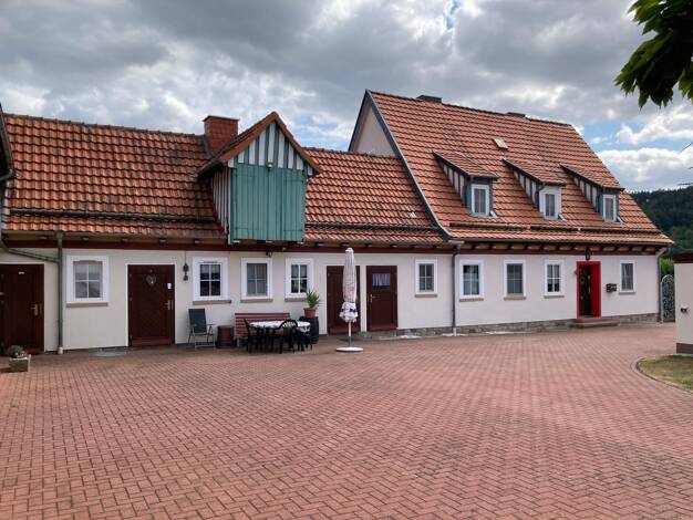 Einfamilienhaus zum Kauf 238.500 € 7 Zimmer 150 m² 2.121 m² Grundstück frei ab sofort Schleid 36419