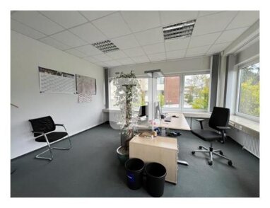 Bürofläche zur Miete 532 m² Bürofläche teilbar ab 140 m² Tonndorf Hamburg 22045