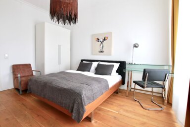 Wohnung zur Miete Wohnen auf Zeit 2.583 € 2 Zimmer 43 m² frei ab 31.12.2024 Siegesstraße Deutz Köln 50679