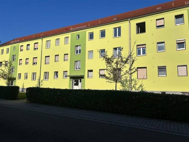 Wohnung zum Kauf 75.000 € 3 Zimmer 61 m² 2. Geschoss frei ab sofort Hohenmölsen 06679