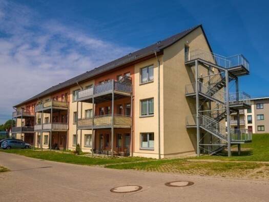 Wohnung zur Miete 419 € 1 Zimmer 40,9 m² frei ab sofort Strandschlag 1 Andershof Stralsund 18439