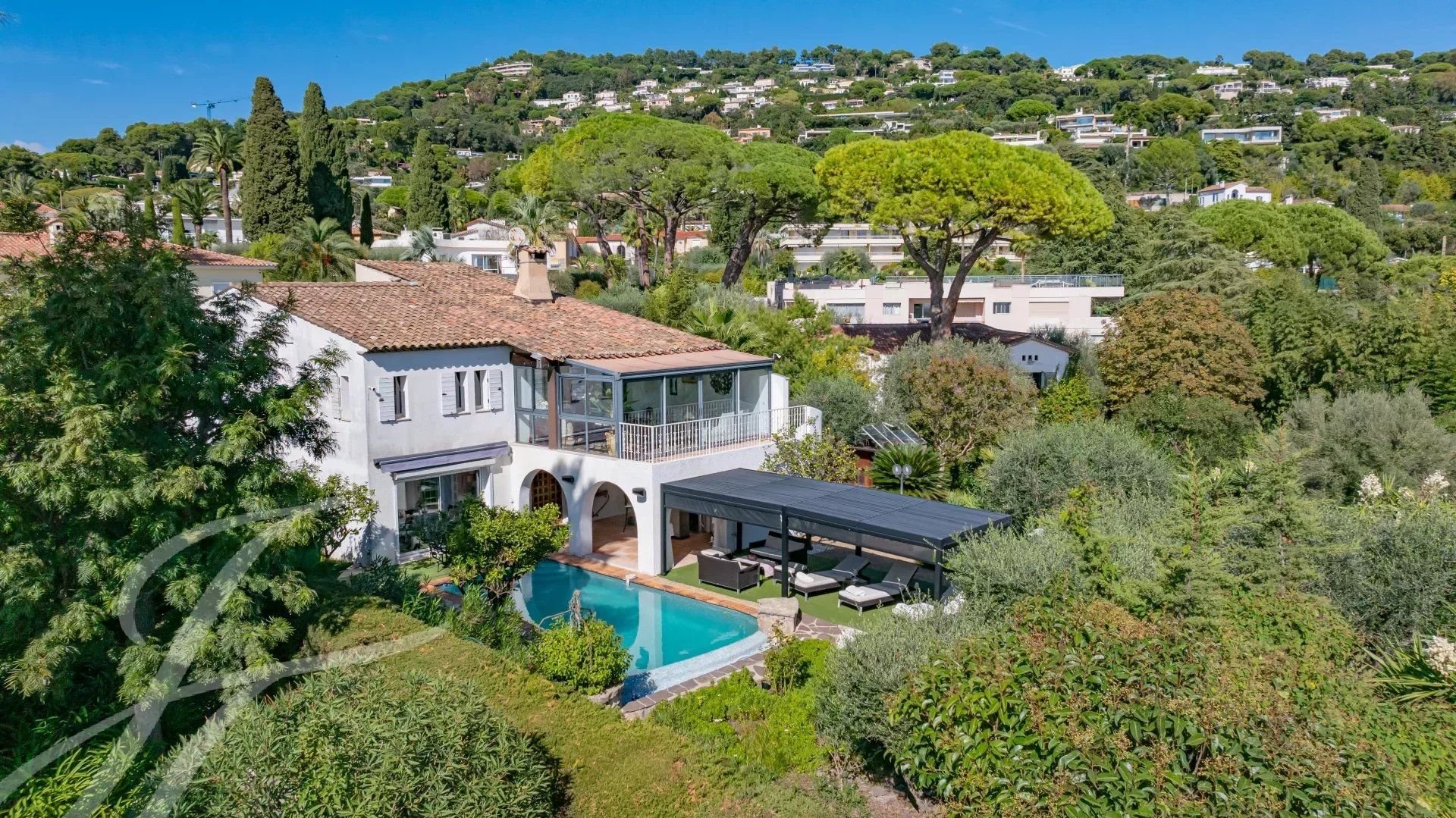 Einfamilienhaus zum Kauf provisionsfrei 2.080.000 € 7 Zimmer 228,8 m²<br/>Wohnfläche 1.134 m²<br/>Grundstück Terrefial Cannes 06400