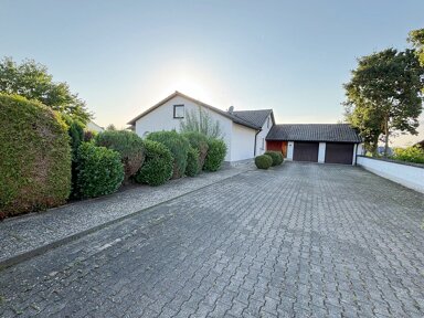 Bungalow zum Kauf 479.000 € 5 Zimmer 129 m² 1.131 m² Grundstück Geiselhöring Geiselhöring 94333