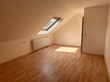 Wohnung zur Miete 585 € 2 Zimmer 73 m² 2. Geschoss frei ab sofort Zeubelried Ochsenfurt 97199