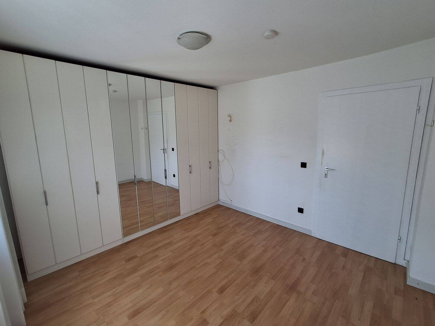 Property thumbnail 11