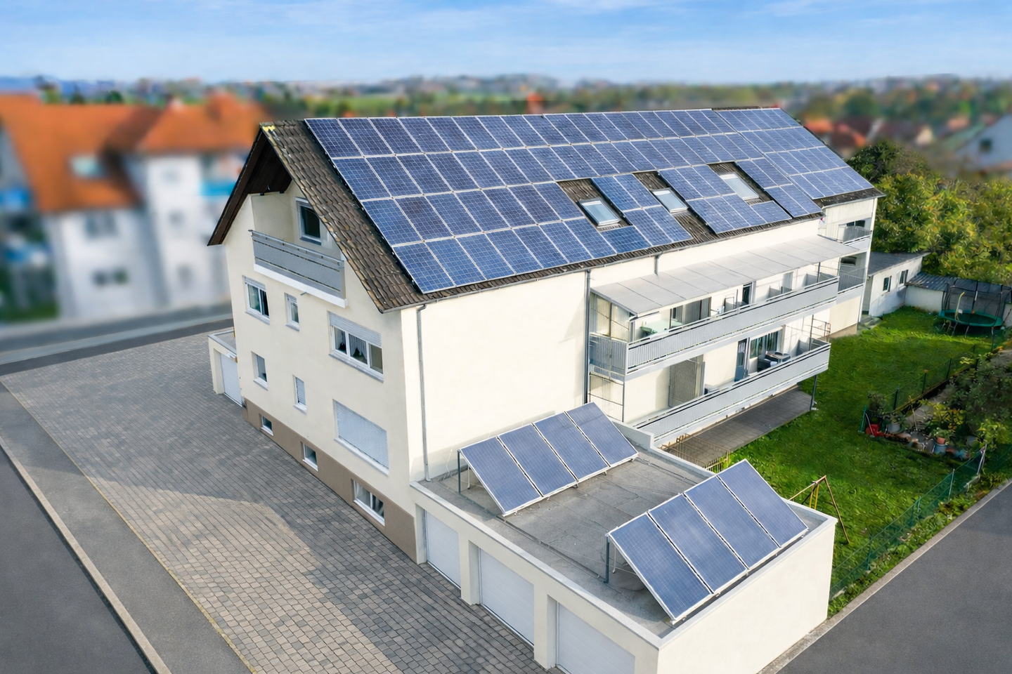 Immobilie in Kürnach - Charmante Dachgeschosswohnung mit 66 m² – ideal für Singles oder Paare - Bild 3