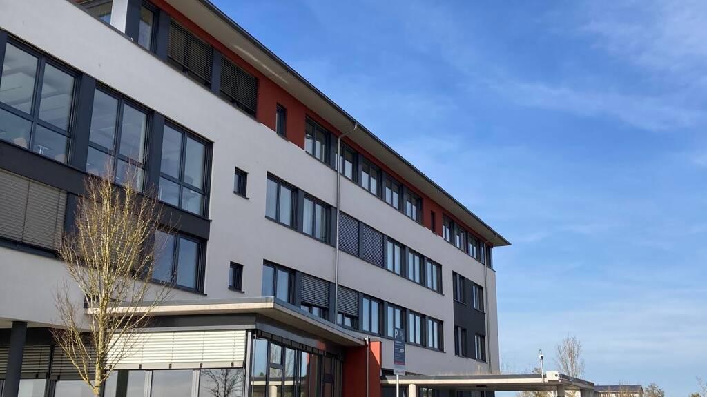 Praxisfläche zur Miete 13 € 6 Zimmer 167 m² Bürofläche Albert-Schweitzer-Straße 18 Schilterhäusle Villingen-Schwenningen 78052