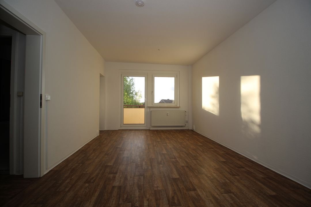 Wohnung zur Miete 251,37 € 2 Zimmer 46,6 m²<br/>Wohnfläche 1.<br/>Geschoss ab sofort<br/>Verfügbarkeit Lessingstraße 1 Syrau Rosenbach/Vogtland 08548